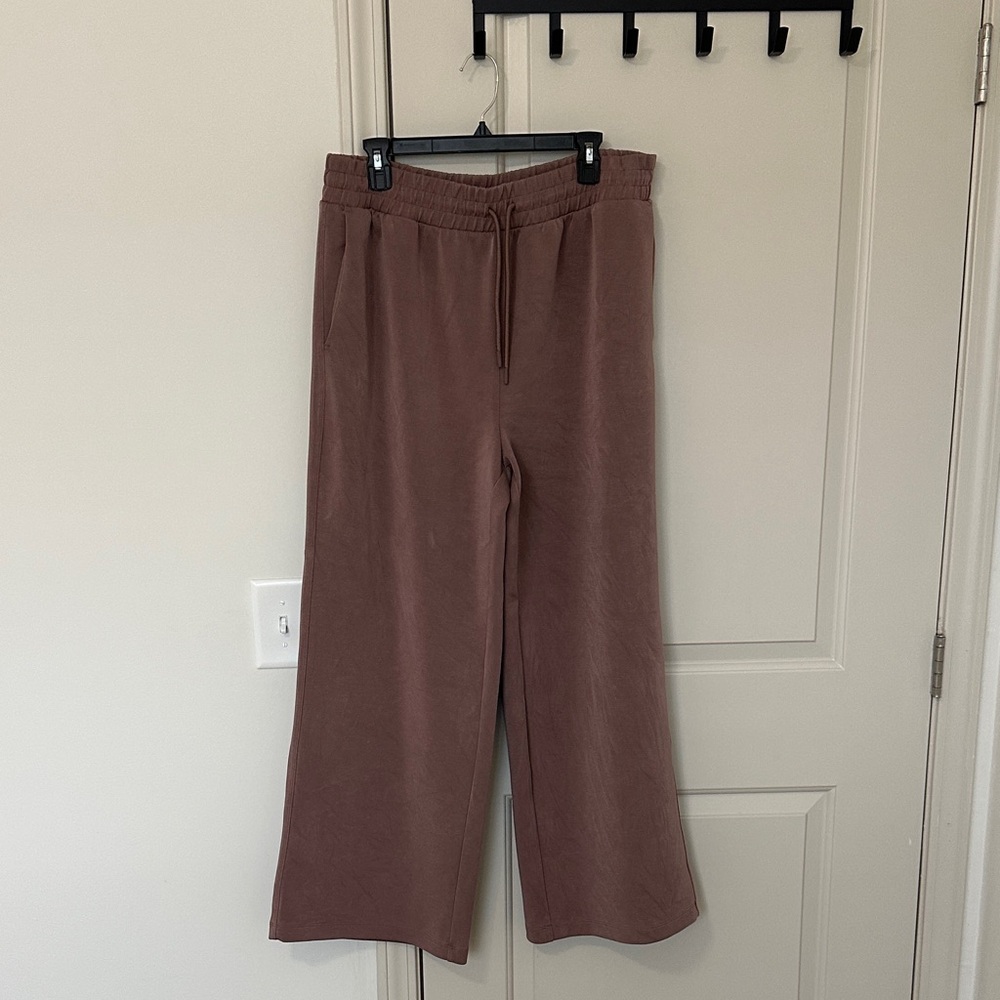 All in Motion Mauve Relaxed Pants
